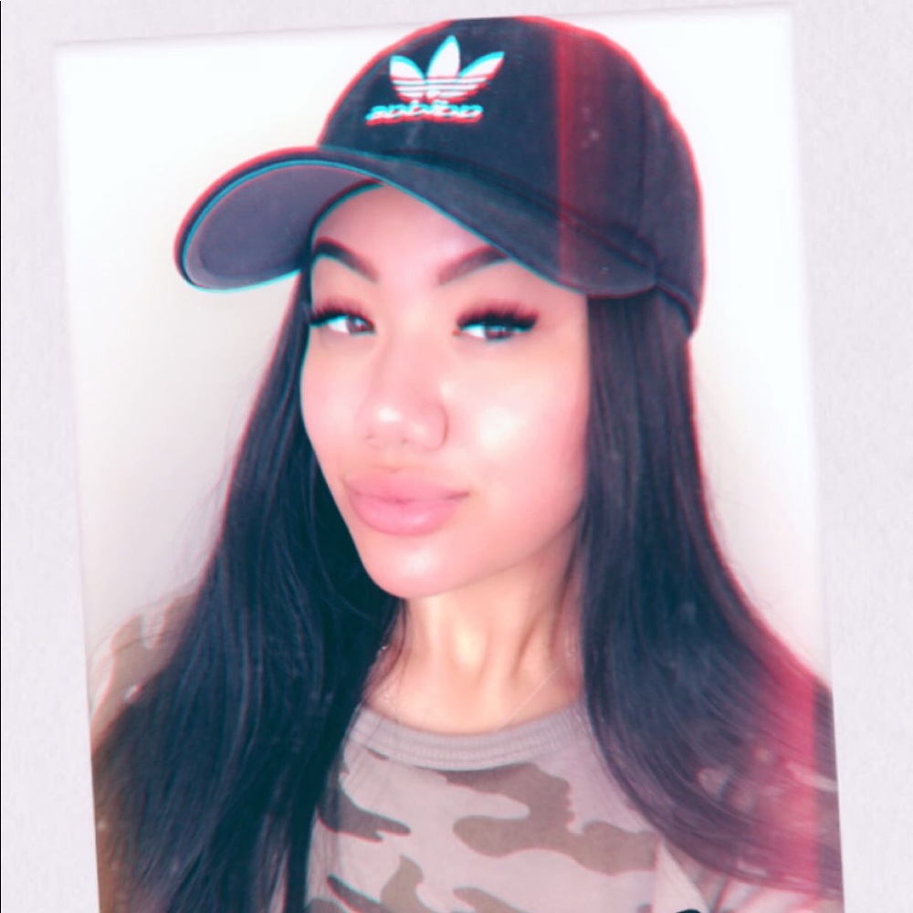 Meet your Posher, Maddie